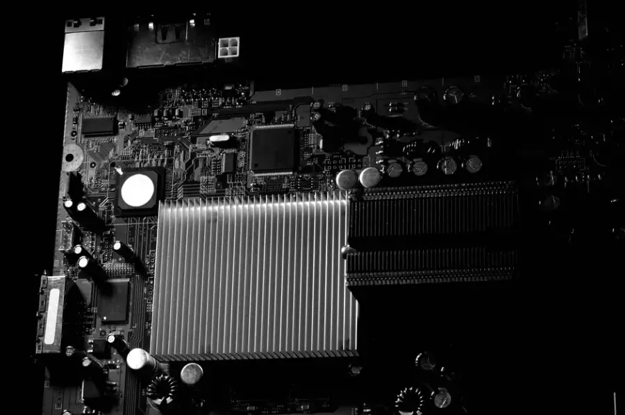 Según filtraciones, Nvidia dejaría de fabricar la RTX 5090 y destinaría el chip GB202 a IA y centros de datos