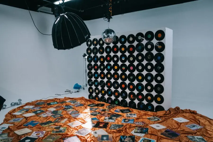 Fotografía de archivo que ilustra: Cerca de 800 artistas denuncian a OpenAI, Google y Meta por usar obras sin autorización