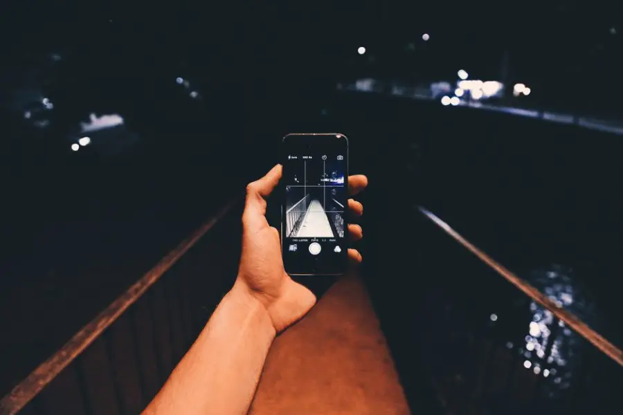 Fotografía de archivo que ilustra: Honor lanza en China el Robot Phone con brazo robótico motorizado y IA